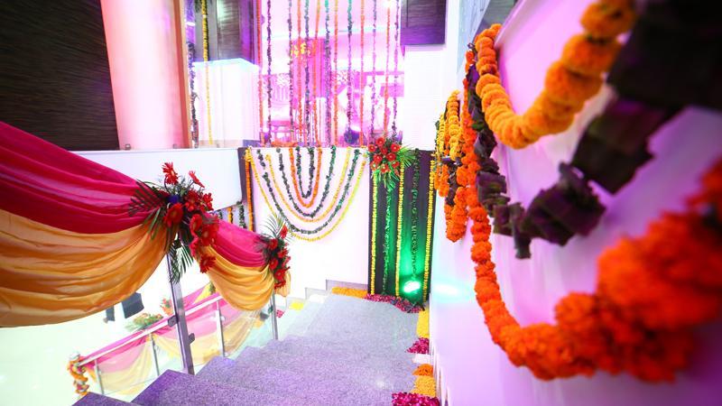 Hotel Taru Inn Ghaziabad Eksteriør billede